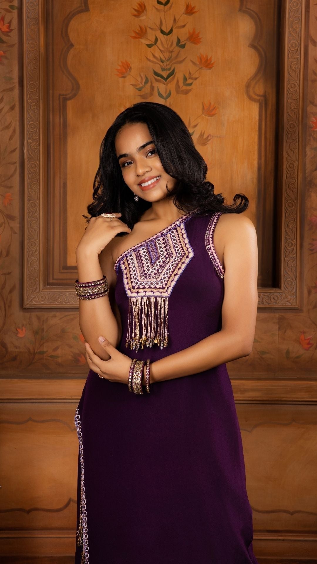 One-Shoulder Top with Wide-legged Pants